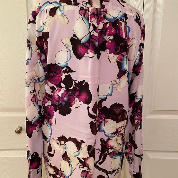 Banana Republic purple floral blouse size M - Picture 4 of 6